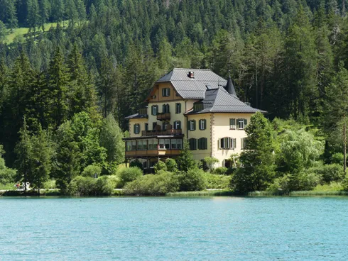 Hotel Baur am See